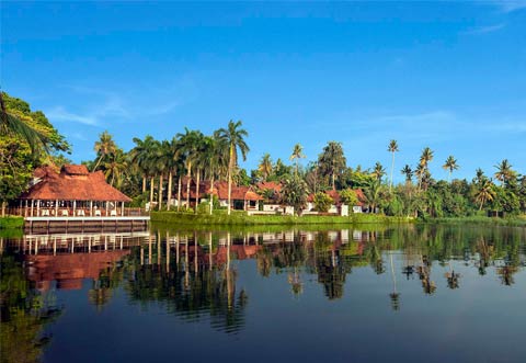 Kerala Dreamscape “Hills, Backwaters & Beaches”